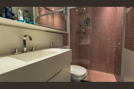 Apartamento para alugar com 113m², 4 quartos e 2 vagas Apartamento para alugar com 113m², 4 quartos e 2 vagasBanheiro Social