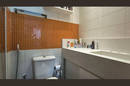 Apartamento para alugar com 113m², 4 quartos e 2 vagas Apartamento para alugar com 113m², 4 quartos e 2 vagasBanheiro da Suíte