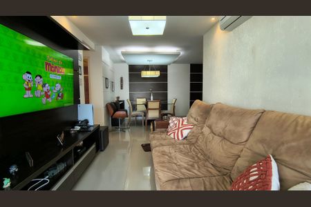 Apartamento para alugar com 113m², 4 quartos e 2 vagas Apartamento para alugar com 113m², 4 quartos e 2 vagasSala