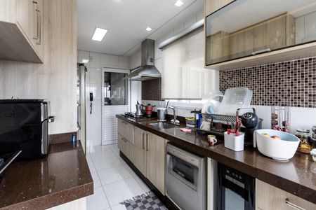 Apartamento à venda com 118m², 3 quartos e 3 vagasCozinha