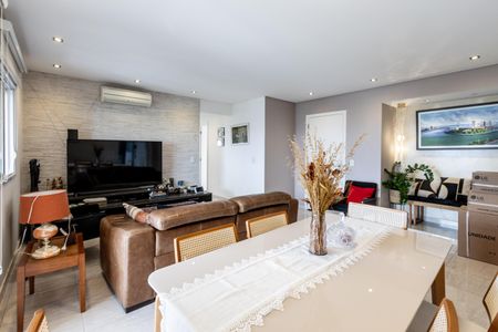 Sala de apartamento à venda com 3 quartos, 118m² em Parque Industrial Tomas Edson, São Paulo