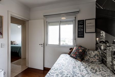 Apartamento à venda com 118m², 3 quartos e 3 vagasQuarto 2