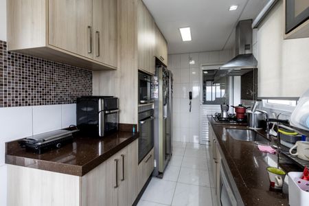 Apartamento à venda com 118m², 3 quartos e 3 vagasCozinha