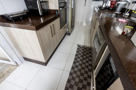 Apartamento à venda com 118m², 3 quartos e 3 vagasCozinha