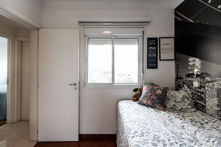 Apartamento à venda com 118m², 3 quartos e 3 vagasQuarto 2