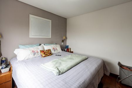 Apartamento à venda com 118m², 3 quartos e 3 vagasQuarto 3 - Suite