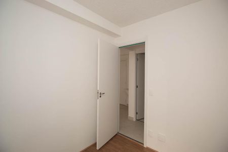Quarto 2 de apartamento para alugar com 2 quartos, 35m² em Parque Novo Mundo, São Paulo