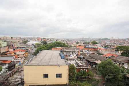 Vista do Quarto 2 de apartamento para alugar com 2 quartos, 67m² em Jardim Roberto, Taboão da Serra