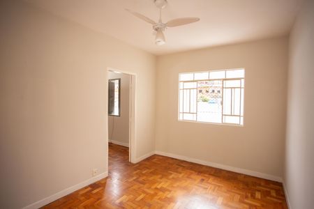 SALA de casa para alugar com 2 quartos, 100m² em Vila Guaca, São Paulo