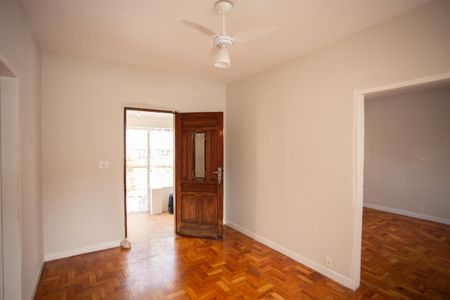 SALA de casa para alugar com 2 quartos, 100m² em Vila Guaca, São Paulo