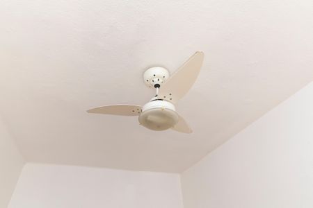 Sala de casa de condomínio para alugar com 2 quartos, 120m² em Ramos, Rio de Janeiro