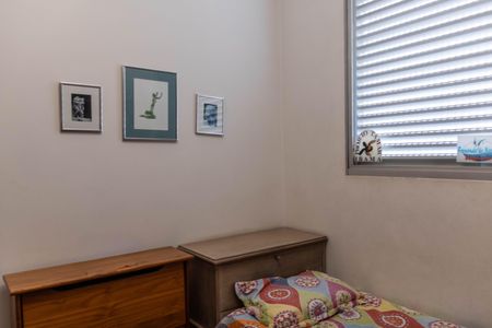 Apartamento para alugar com 120m², 3 quartos e 2 vagasQuarto 2