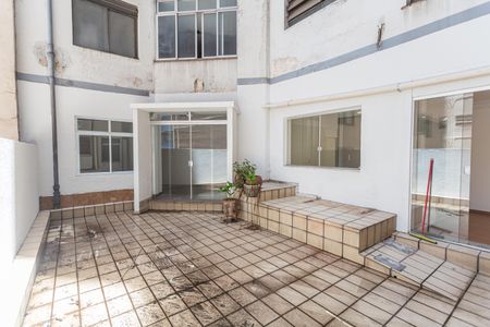 Apartamento para alugar com 150m², 5 quartos e 1 vagaÁrea Privativa na Sala