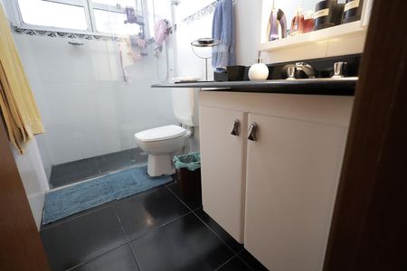 Apartamento à venda com 180m², 3 quartos e 2 vagasBanheiro 2