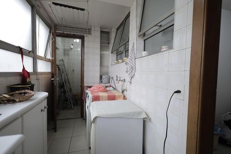 Apartamento à venda com 180m², 3 quartos e 2 vagasÁrea de Serviço