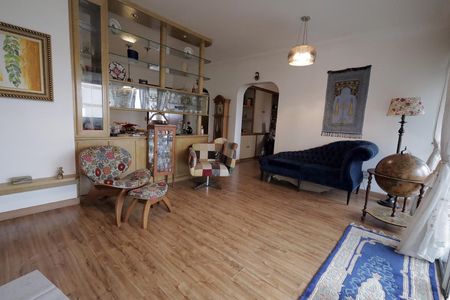 Apartamento à venda com 180m², 3 quartos e 2 vagasSala