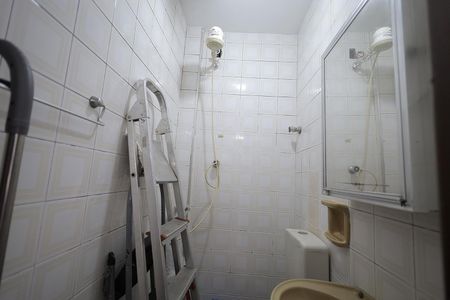 Apartamento à venda com 180m², 3 quartos e 2 vagasBanheiro de serviço