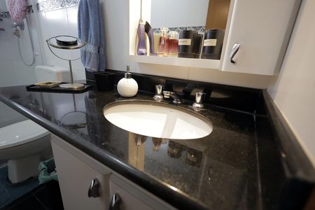 Apartamento à venda com 180m², 3 quartos e 2 vagasBanheiro 2