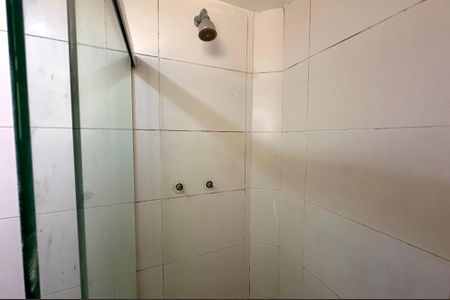 Banheiro de apartamento para alugar com 1 quarto, 65m² em Lapa, Rio de Janeiro