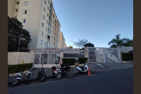 Apartamento para alugar com 69m², 3 quartos e 1 vagaFachada e portaria
