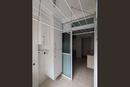 Apartamento para alugar com 69m², 3 quartos e 1 vagaÁrea de Serviço