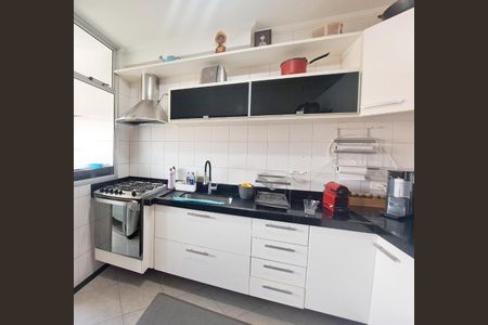 Apartamento à venda com 71m², 2 quartos e 1 vagaCozinha