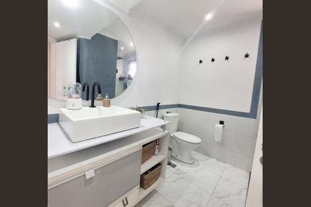 Apartamento à venda com 71m², 2 quartos e 1 vagaBanheiro