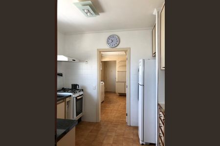 Cozinha de apartamento à venda com 3 quartos, 220m² em Bom Retiro, São Paulo