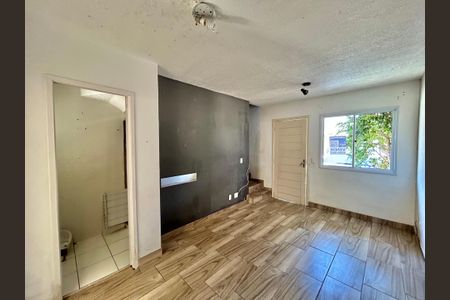 Sala de casa à venda com 2 quartos, 78m² em Canudos, Novo Hamburgo