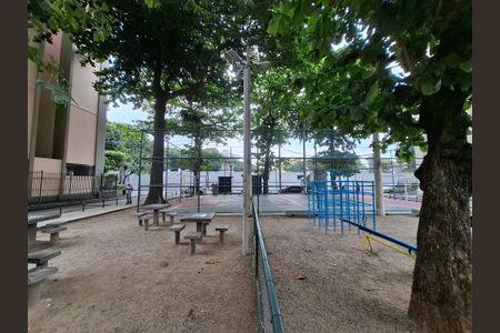 Apartamento para alugar com 73m², 2 quartos e 1 vagaPraça