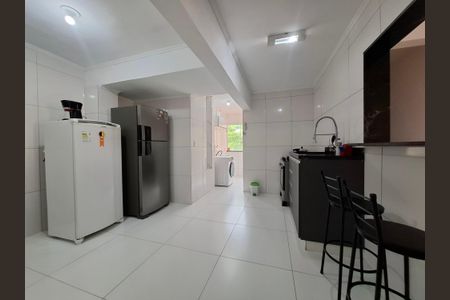 Apartamento para alugar com 73m², 2 quartos e 1 vagaCozinha