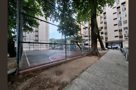 Apartamento para alugar com 73m², 2 quartos e 1 vagaPraça