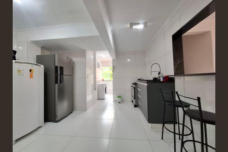 Apartamento para alugar com 73m², 2 quartos e 1 vagaCozinha