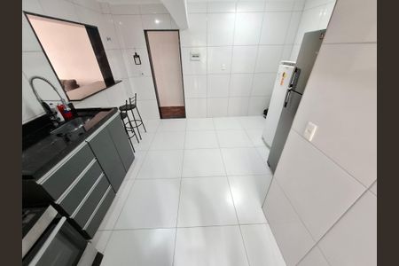 Apartamento para alugar com 73m², 2 quartos e 1 vagaCozinha