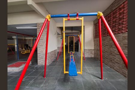 Apartamento para alugar com 73m², 2 quartos e 1 vagaÁrea comum