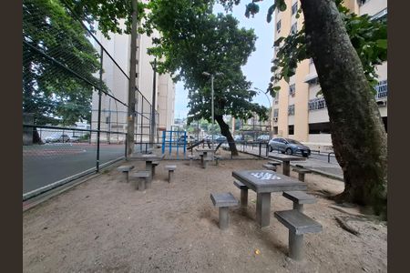 Apartamento para alugar com 73m², 2 quartos e 1 vagaPraça