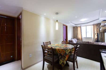 Sala de apartamento à venda com 3 quartos, 53m² em Itaquera, São Paulo