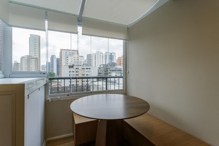Sala de apartamento para alugar com 1 quarto, 27m² em Vila Olímpia, São Paulo