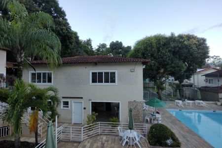 Casa de condomínio para alugar com 200m², 3 quartos e 4 vagasÁrea comum - Piscina