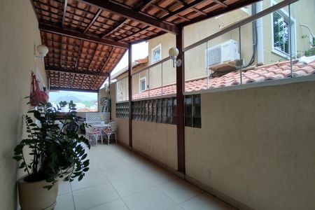Casa de condomínio para alugar com 200m², 3 quartos e 4 vagasGaragem