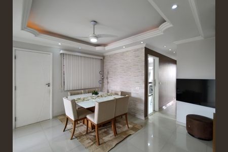 Sala de casa de condomínio para alugar com 3 quartos, 200m² em Pechincha, Rio de Janeiro