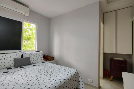 Casa de condomínio para alugar com 200m², 3 quartos e 4 vagasQuarto 1 - Suíte 