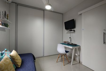 Casa de condomínio para alugar com 200m², 3 quartos e 4 vagasQuarto 2 - Suíte