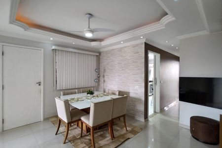 Sala de casa de condomínio para alugar com 3 quartos, 200m² em Pechincha, Rio de Janeiro