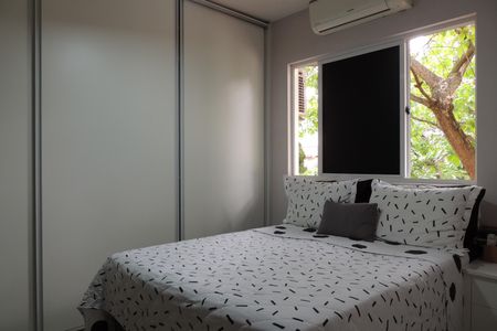 Casa de condomínio para alugar com 200m², 3 quartos e 4 vagasQuarto 1 - Suíte 