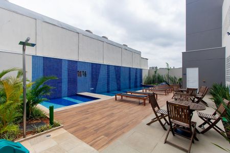 Apartamento para alugar com 35m², 2 quartos e 1 vagaÁrea comum - Piscina