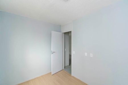 Quarto 2 de apartamento à venda com 2 quartos, 40m² em Bonsucesso, Rio de Janeiro