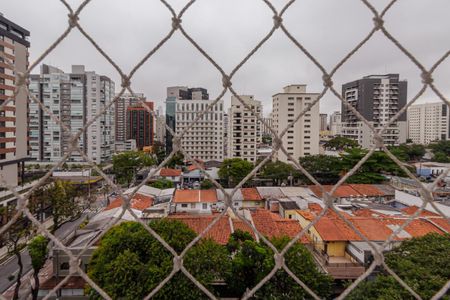 Sacada de apartamento para alugar com 1 quarto, 47m² em Indianópolis, São Paulo