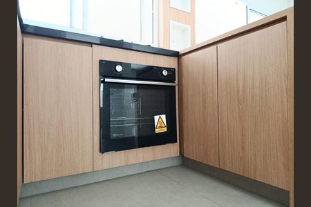 Casa à venda com 150m², 3 quartos e 2 vagas Casa à venda com 150m², 3 quartos e 2 vagasCozinha