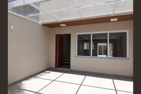 Casa à venda com 150m², 3 quartos e 2 vagas Casa à venda com 150m², 3 quartos e 2 vagasGaragem